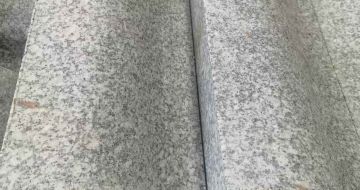 随州芙蓉白S型拉丝面路沿石