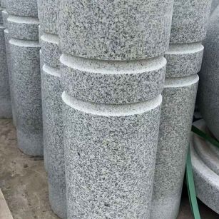 随州 芝麻白花岗岩挡车柱、隔离柱多少钱