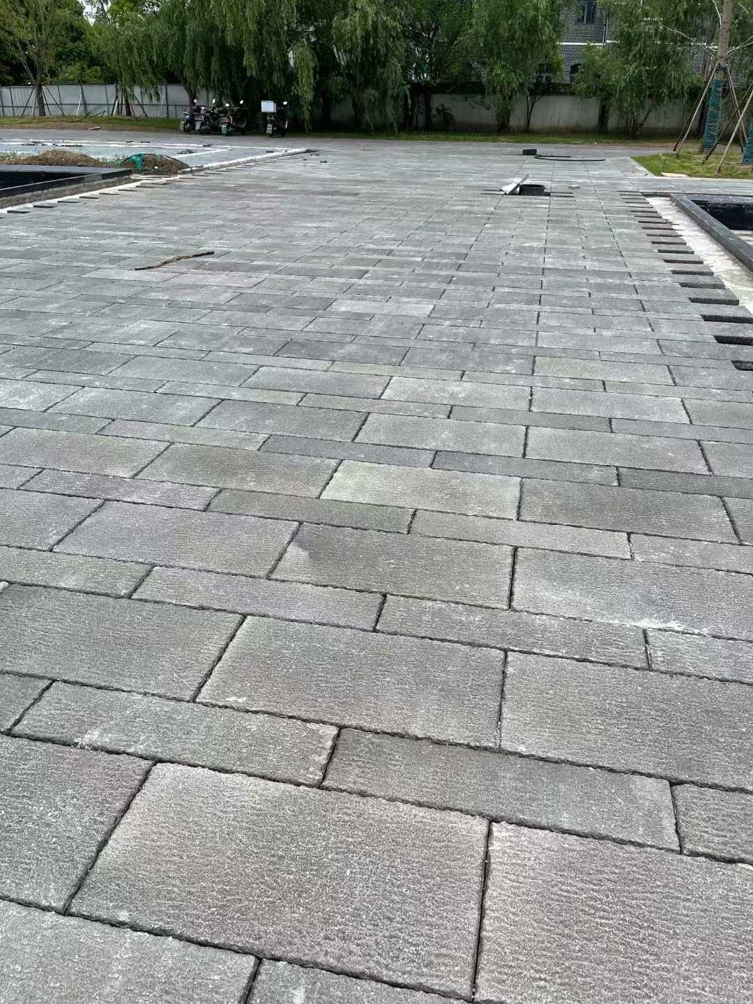 随州 工地仿古石铺装现场实拍