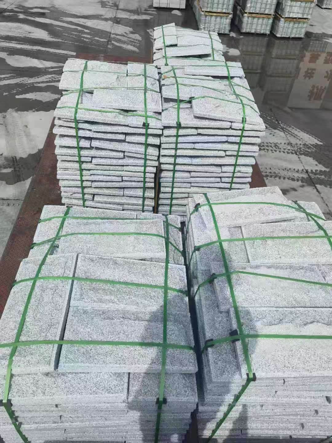 随州 芝麻白蘑菇石装车出货