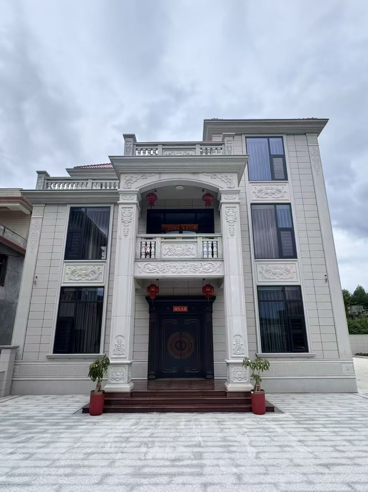 随州 芝麻白石材别墅干挂案例展示