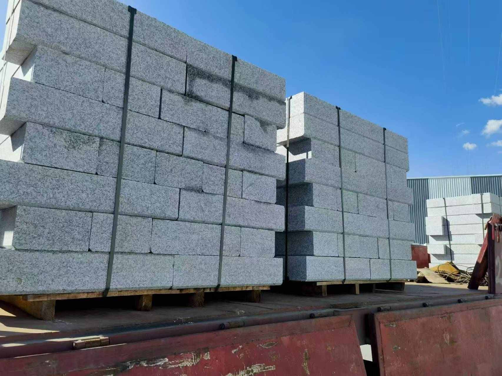 随州 路沿石装车出货