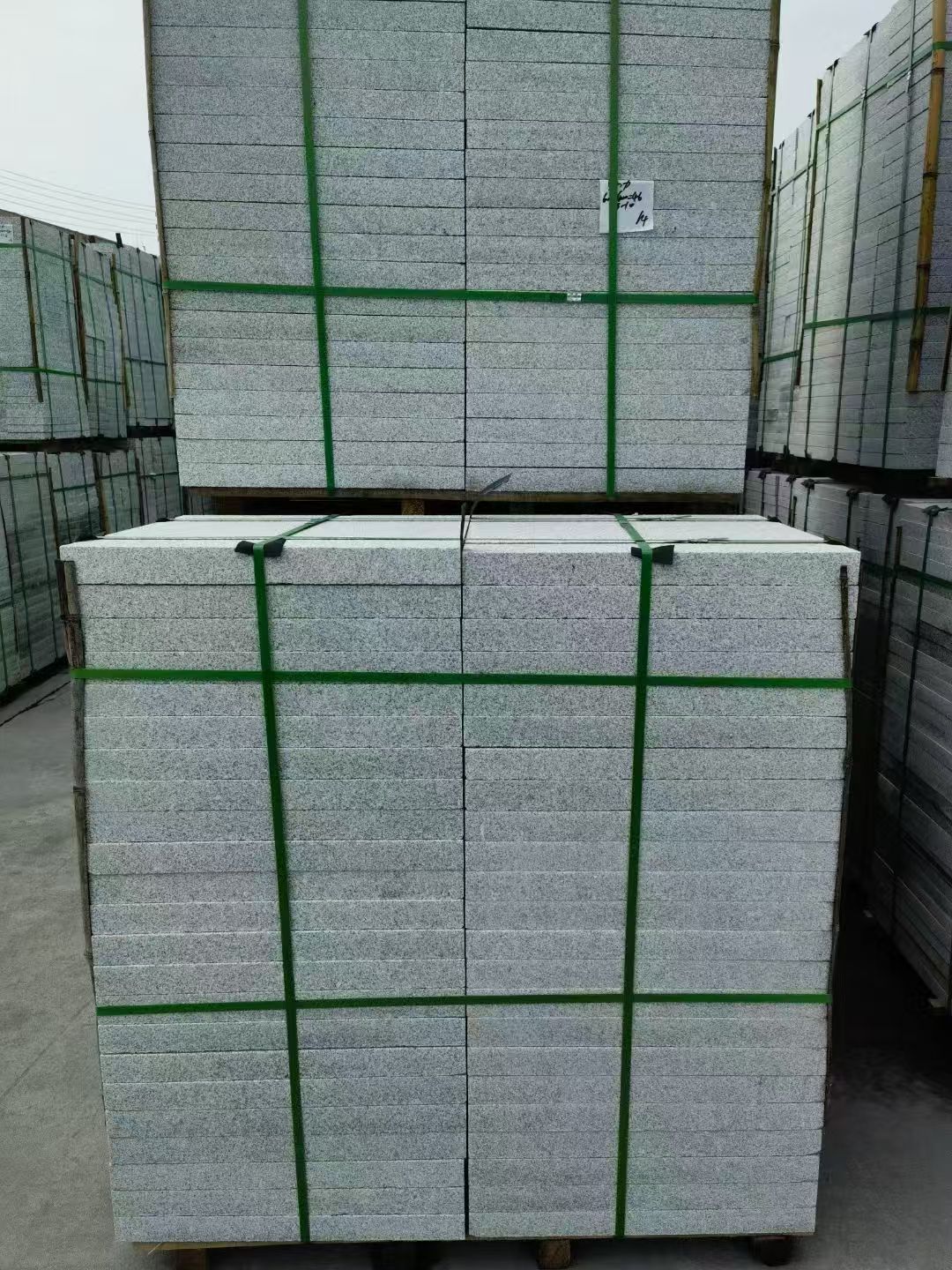 随州 火烧面地铺石，街道广场园林市政工程板，1.8~5.0厚均有现货