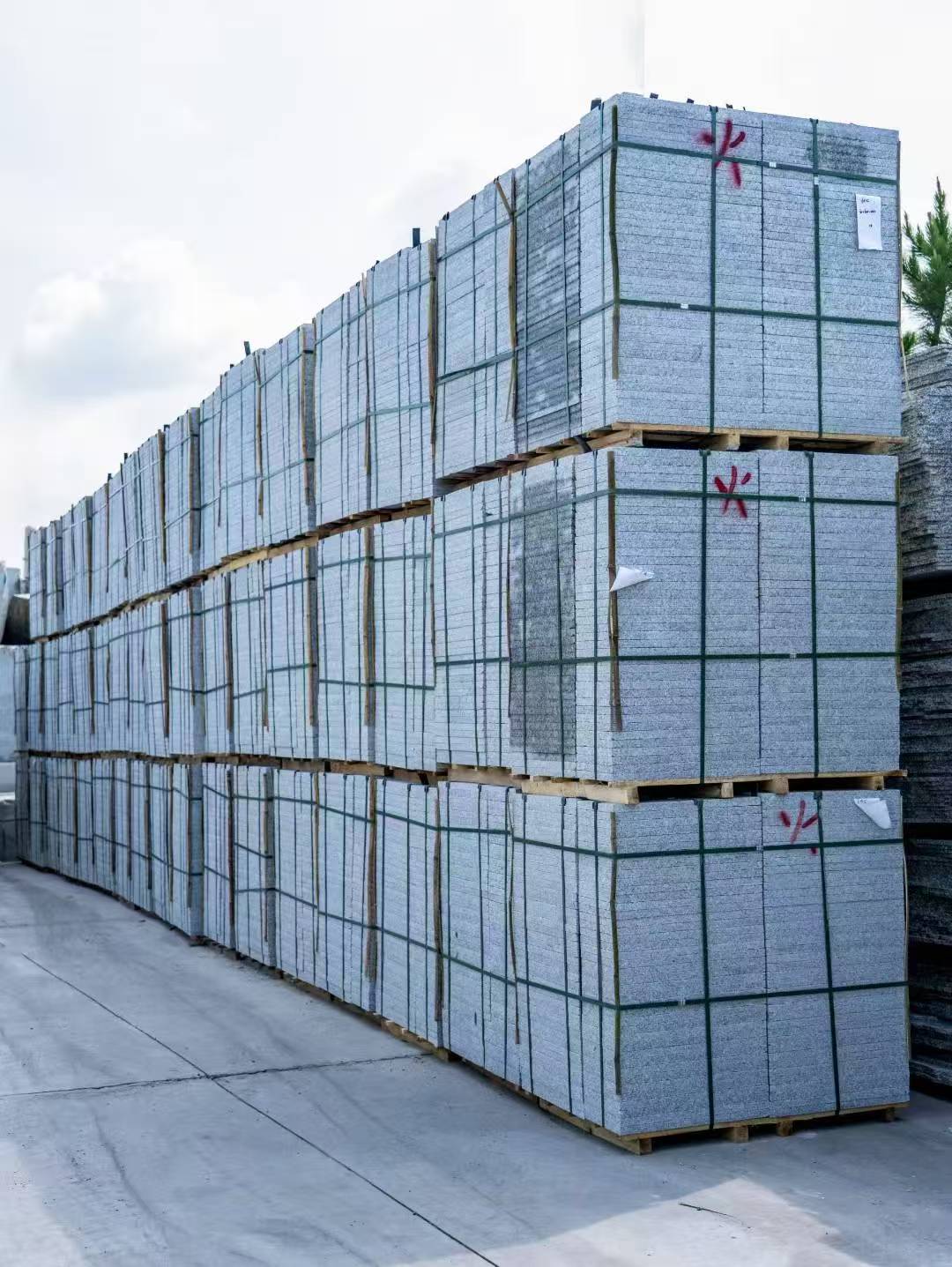 随州 芙蓉白3公分火烧地铺成品300*600