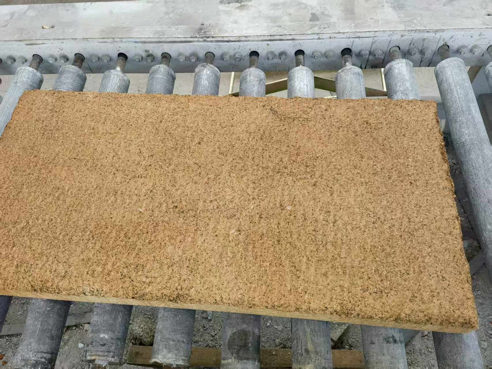 随州 菠萝面老石板，做旧仿古石，流水线生产加工